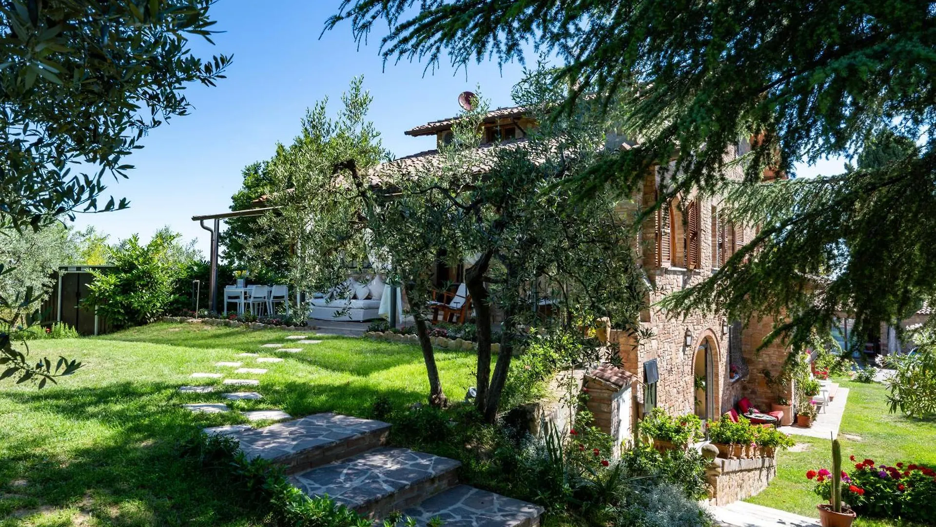 Villa Mikipongtwo Montepulciano Stazione 0*,  Italia